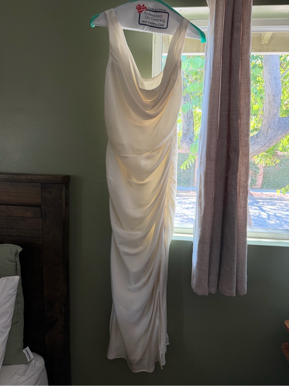 Abercrombie & Fitch Cream Draped Cowl-Neck Gown